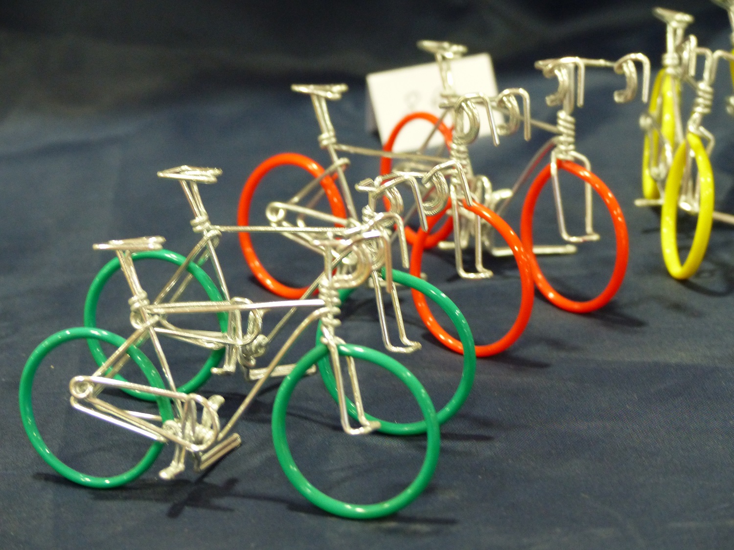 Excursion bicycle  Vélo miniature - Vélo du bonheur - Bruno Robineau